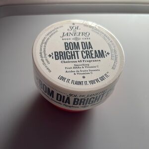 Sol de Janeiro Bom Dia Bright Cream -cheirosa 40 fragrance